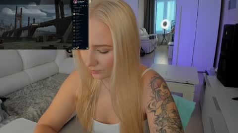 Snapshot of peachju1cy chatting on 12-27-24, 06:35 peachju1cy online show from 12-27-24, 06:35