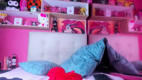 Snapshot of peachrougeh chatting on 02-04-26, 02:56 peachrougeh online show from 02-04-26, 02:56