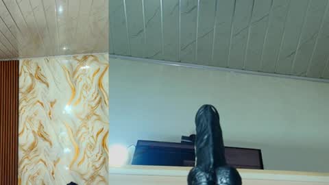 Snapshot of peachy__baby chatting on 06-06-26, 11:04 peachy__baby online show from 06-06-26, 11:04
