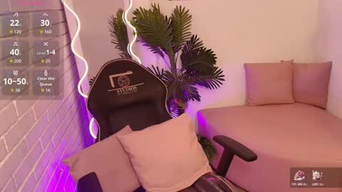 Snapshot of peachy_tay chatting on 12-16-25, 11:48 peachy_tay online show from 12-16-25, 11:48