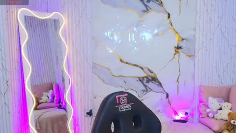 peachy_tay online show from 07-30-26, 11:31