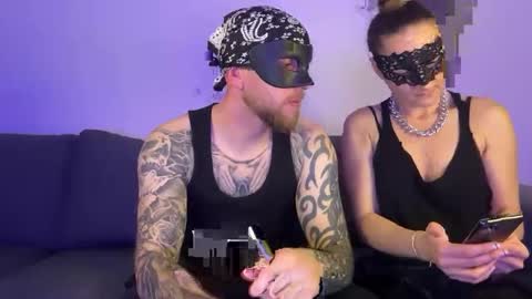 Snapshot of peachyandbarb chatting on 12-04-25, 08:28 peachyandbarb online show from 12-04-25, 08:28