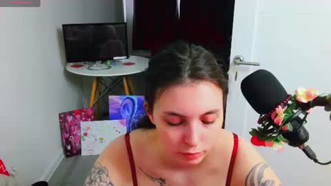 Peachy online show from 06-24-26, 04:06