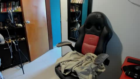 Tangerine Penaut online show from 09-09-25, 06:07