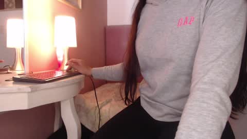 Pearl online show from 12-12-24, 09:04