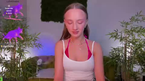 Sex Leah online show from 06-30-26, 01:06