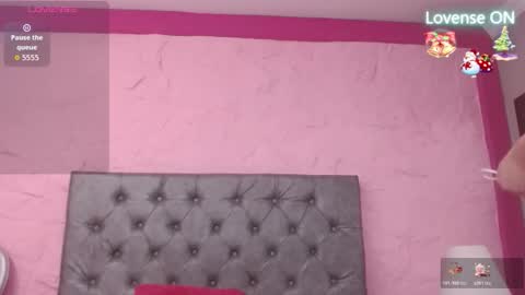 Snapshot of pearl_michelts chatting on 12-02-25, 12:32 michel online show from 12-02-25, 12:32