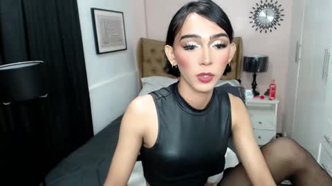 Pearl online show from 02-12-25, 08:27