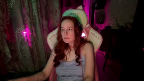 Snapshot of pearlprincess_ chatting on 06-14-26, 02:24 Adelina online show from 06-14-26, 02:24