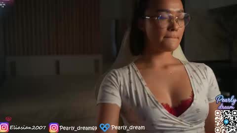 Snapshot of pearly_dream chatting on 03-15-26, 12:55 Leo online show from 03-15-26, 12:55