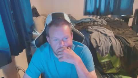 pecker40 online show from 12-01-24, 06:41