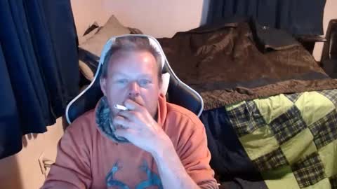 pecker40 online show from 12-08-24, 12:18