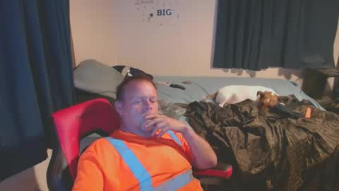 pecker40 online show from 10-12-25, 01:26