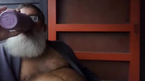 Snapshot of pecos8686 chatting on 02-15-26, 03:53 pecos8686 online show from 02-15-26, 03:53