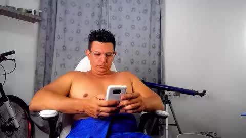 Pedro online show from 09-22-25, 01:51