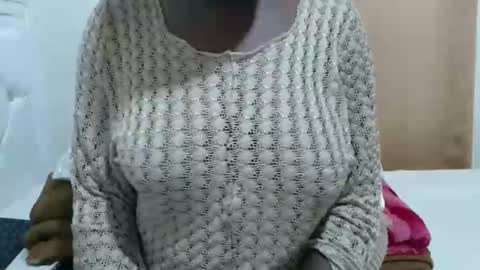 Snapshot of peekybarbie chatting on 09-18-25, 10:17 Barbie online show from 09-18-25, 10:17