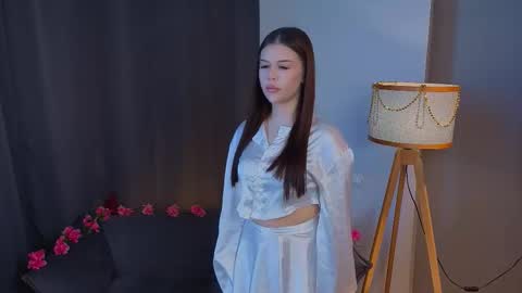 Snapshot of peggiescinto chatting on 03-09-26, 06:28 Betty online show from 03-09-26, 06:28