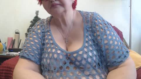 Snapshot of peggysoft chatting on 02-14-25, 09:45 PeggySoft online show from 02-14-25, 09:45