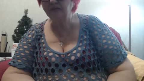 Snapshot of peggysoft chatting on 02-17-25, 06:04 PeggySoft online show from 02-17-25, 06:04