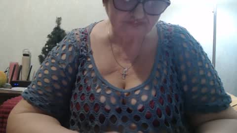 Snapshot of peggysoft chatting on 02-19-25, 07:27 PeggySoft online show from 02-19-25, 07:27