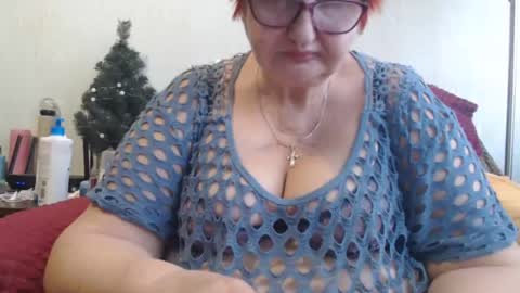 Snapshot of peggysoft chatting on 02-28-25, 01:14 PeggySoft online show from 02-28-25, 01:14