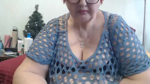 Snapshot of peggysoft chatting on 03-04-25, 11:08 PeggySoft online show from 03-04-25, 11:08