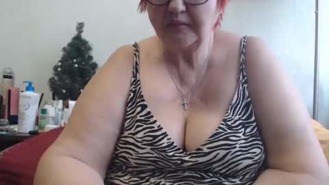 Snapshot of peggysoft chatting on 03-12-25, 07:35 PeggySoft online show from 03-12-25, 07:35