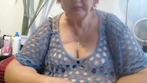 Snapshot of peggysoft chatting on 09-22-25, 09:33 PeggySoft online show from 09-22-25, 09:33