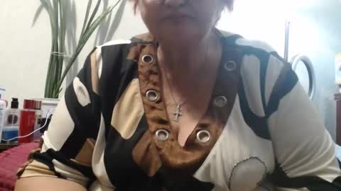 Snapshot of peggysoft chatting on 10-19-25, 05:02 PeggySoft online show from 10-19-25, 05:02