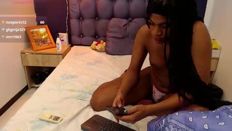 Snapshot of peiton_horny chatting on 02-27-25, 06:07 Peiton online show from 02-27-25, 06:07