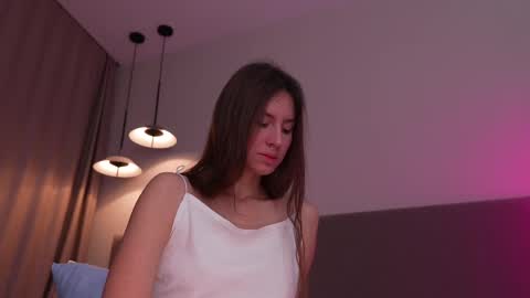 Pelagy Show time 2-10 pm Dubai time zone online show from 02-12-26, 04:18