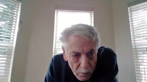 Snapshot of pem165 chatting on 03-24-26, 04:23 pem165 online show from 03-24-26, 04:23