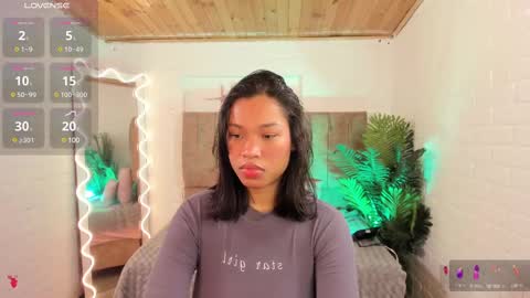 Snapshot of penelope_tay chatting on 03-09-25, 03:32 penelope online show from 03-09-25, 03:32