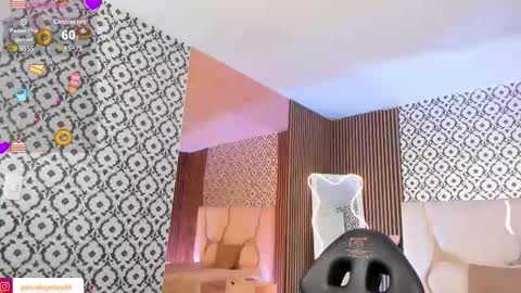 Snapshot of penelope_tay chatting on 02-06-26, 03:00 penelope online show from 02-06-26, 03:00