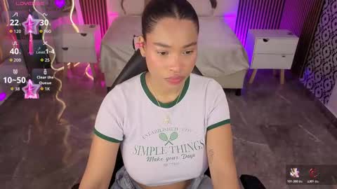 Snapshot of penelope_tay chatting on 02-23-26, 03:26 penelope online show from 02-23-26, 03:26