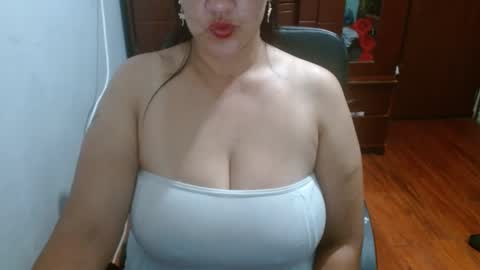 penelopefuckass online show from 10-18-25, 12:24