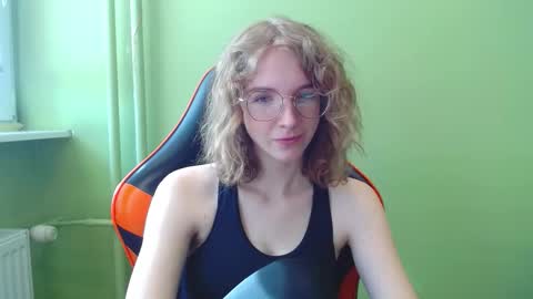 Penny online show from 03-10-26, 07:24