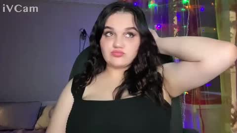 Snapshot of penny_perry chatting on 12-28-24, 02:32 penny_perry online show from 12-28-24, 02:32