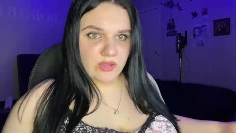 Snapshot of penny_perry chatting on 04-07-26, 06:52 penny_perry online show from 04-07-26, 06:52