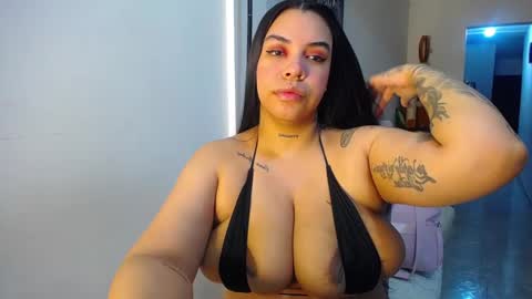 Snapshot of pennyomelons chatting on 10-13-25, 11:21 My onlyfans   online show from 10-13-25, 11:21