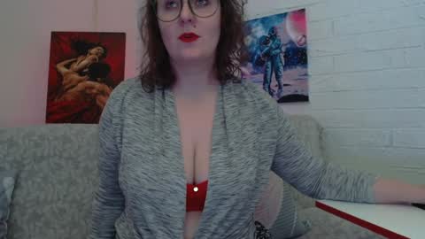 Snapshot of pepper_corn chatting on 12-02-24, 09:24 Olga and Kirill online show from 12-02-24, 09:24