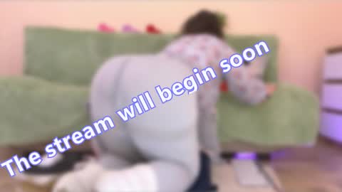 Olga and Kirill online show from 04-01-26, 07:09