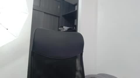 Snapshot of percibal_junior1 chatting on 01-23-25, 01:02 percibal_junior1 online show from 01-23-25, 01:02