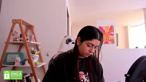 Sarah Ana Banana online show from 02-13-26, 03:30