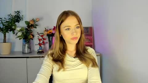 Snapshot of perfectxcindy chatting on 06-12-26, 05:06 Cindy online show from 06-12-26, 05:06