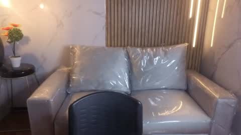 perla_lovely online show from 06-09-26, 12:28