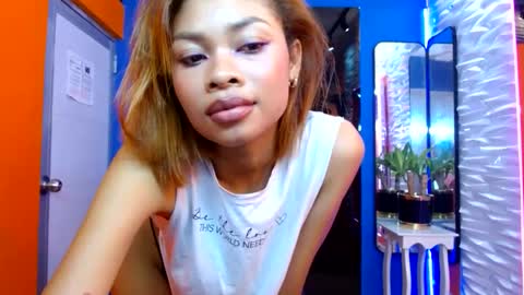 Perla online show from 03-08-25, 06:26