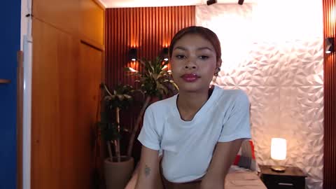 Perla online show from 03-12-25, 06:22