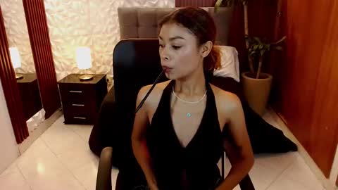 Perla online show from 10-29-25, 10:00