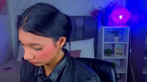  PERLA online show from 07-14-26, 06:57